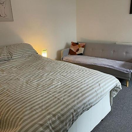Nice Cosy Flat. Walking Distance To City Nottingham Bagian luar foto