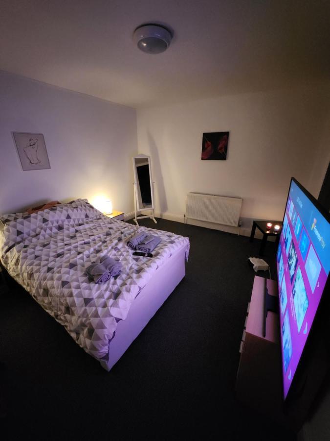 Nice Cosy Flat. Walking Distance To City Nottingham Bagian luar foto