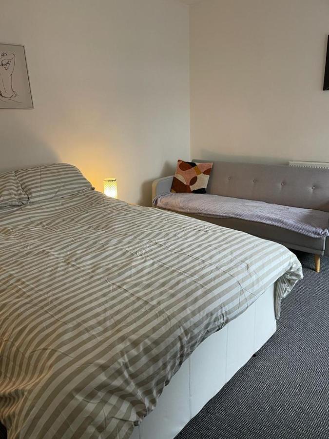 Nice Cosy Flat. Walking Distance To City Nottingham Bagian luar foto